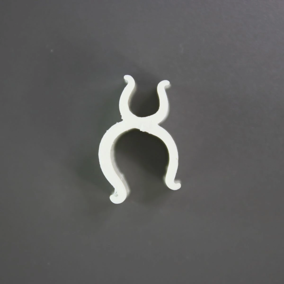 5000 3/16" Economy Sculpture Clips, White 3 5000 3/16" Economy Sculpture Clips, White