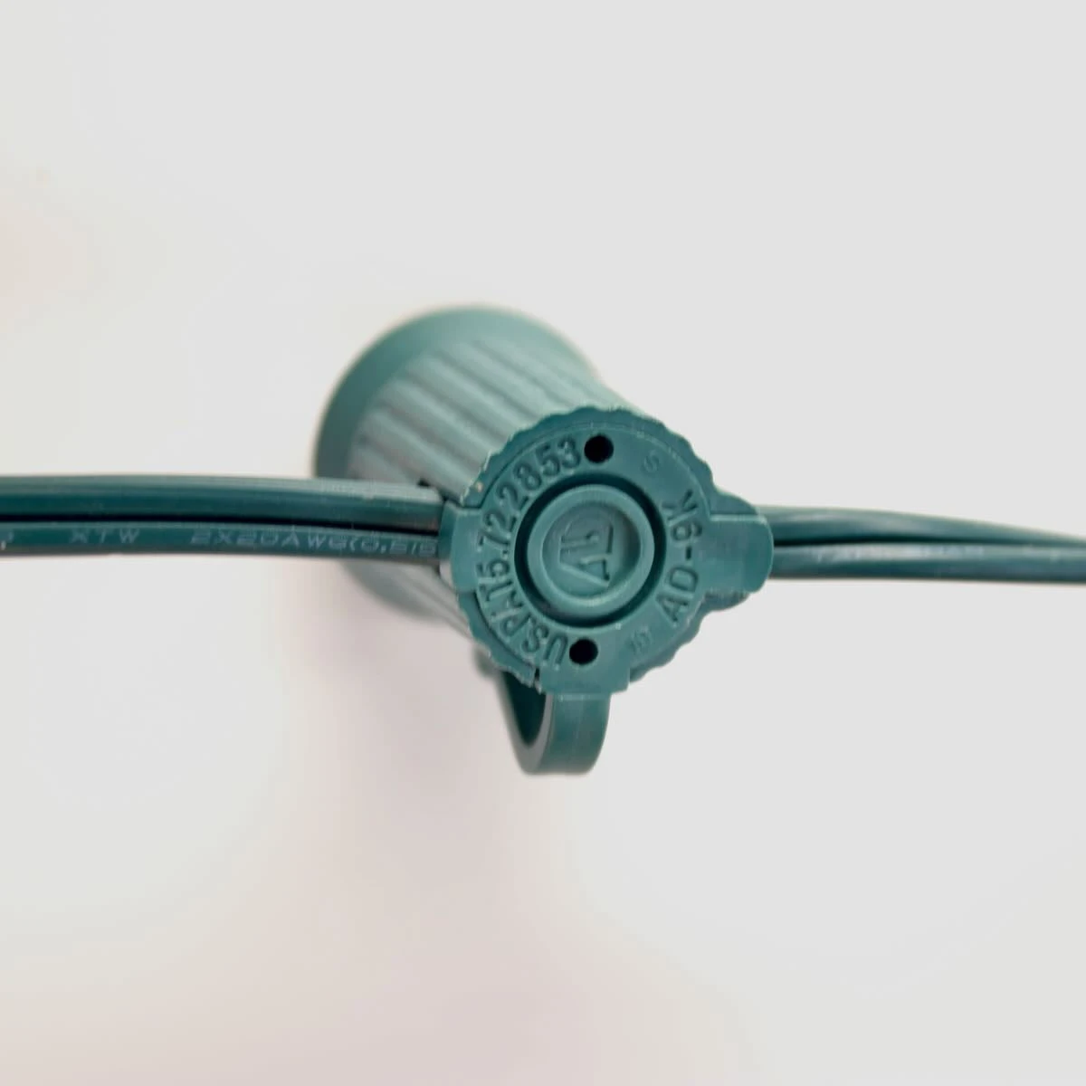 C9 (E17) 50' Cord 12" Spacing, Green SPT-1 Wire 14 C9 (E17) 50' Cord 12" Spacing, Green SPT-1 Wire - Image 12