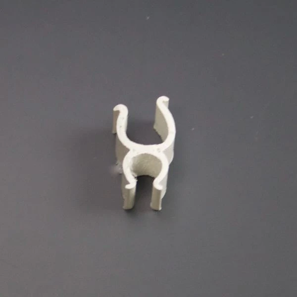 5000 1/4" Economy Sculpture Clips, White 4 5000 1/4" Economy Sculpture Clips, White - Image 2