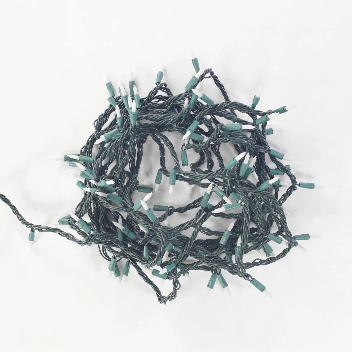 Chasing Opaque White Mini Lights, 140 Lights, Single Plug 4 Chasing Opaque White Mini Lights, 140 Lights, Single Plug - Image 2