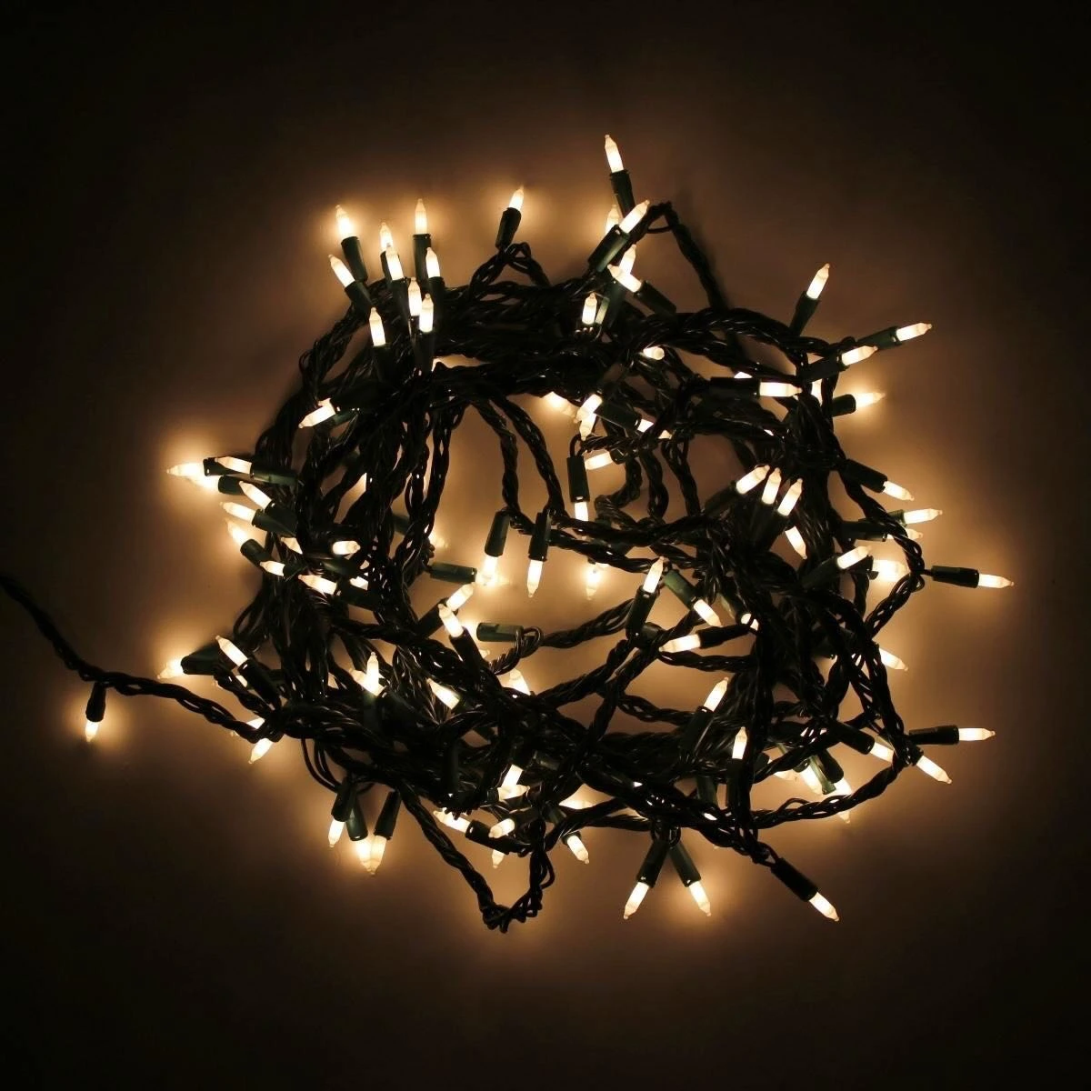 Chasing Opaque White Mini Lights, 140 Lights, Single Plug 5 Chasing Opaque White Mini Lights, 140 Lights, Single Plug - Image 3