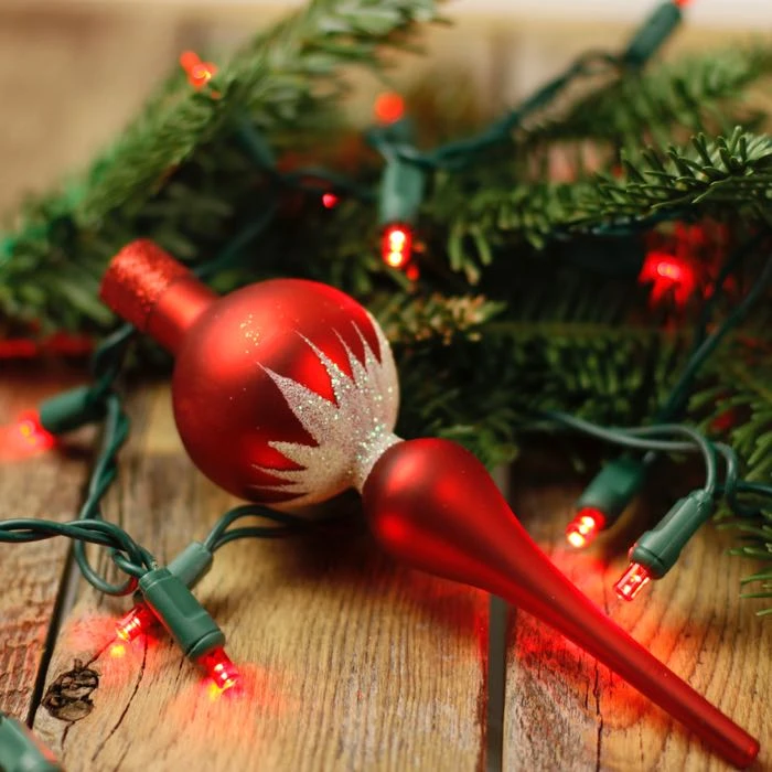 50-light 5mm Red LED Christmas Lights, 6" Spacing Green Wire 7 50-light 5mm Red LED Christmas Lights, 6" Spacing Green Wire - Image 5