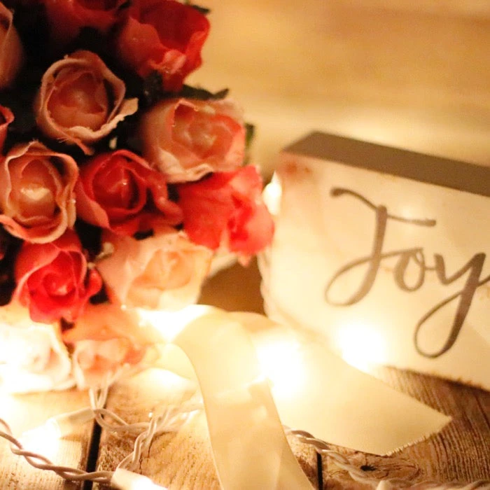 100-bulb Clear Mini Lights, 4" Spacing, White Wire 6 100-bulb Clear Mini Lights, 4" Spacing, White Wire - Image 4